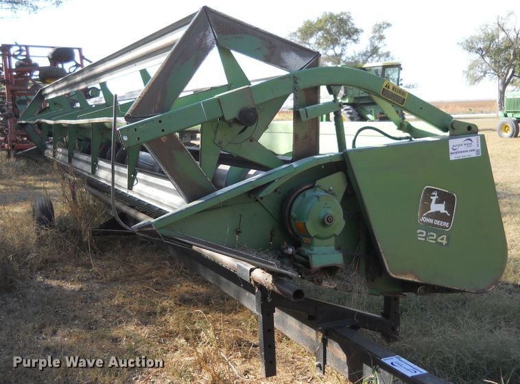 image for item DF4547 John Deere 224 rigid head