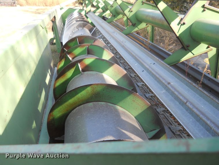 image for item DF4547 John Deere 224 rigid head