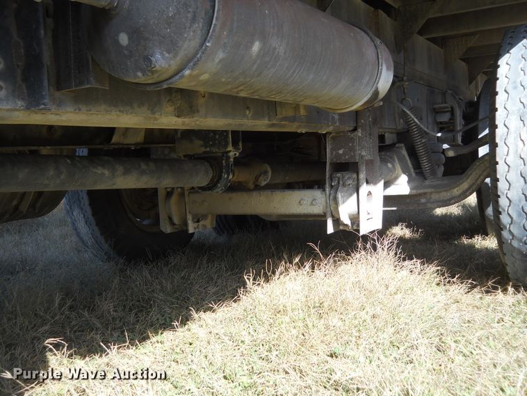 image for item DF4548 1973 Chevrolet 65  grain truck