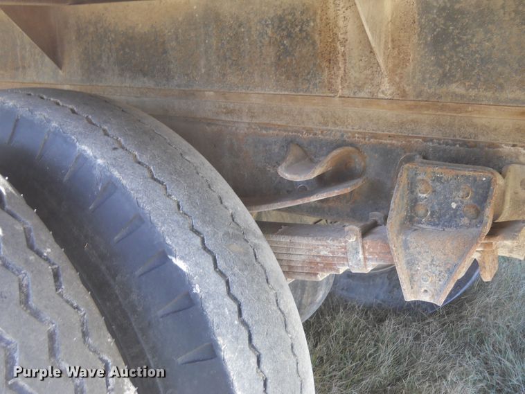 image for item DF4548 1973 Chevrolet 65  grain truck