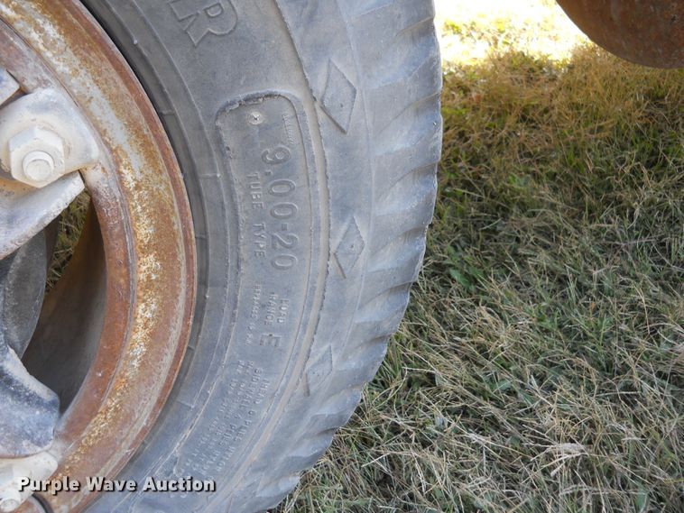 image for item DF4548 1973 Chevrolet 65  grain truck