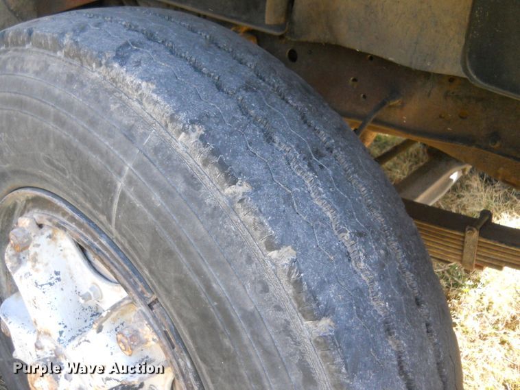 image for item DF4548 1973 Chevrolet 65  grain truck