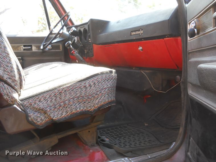 image for item DF4548 1973 Chevrolet 65  grain truck