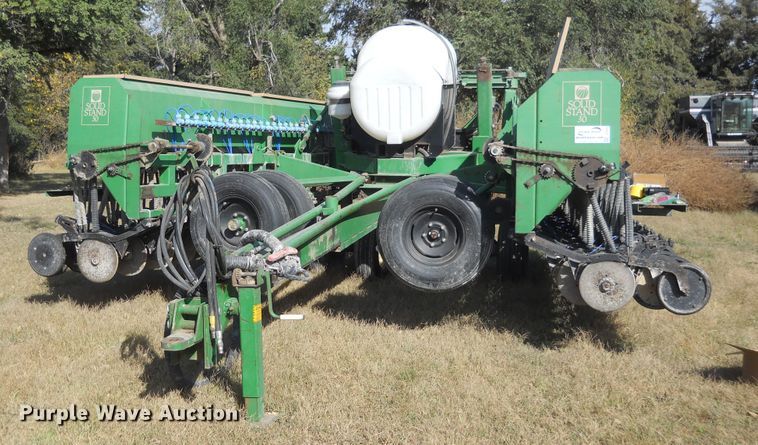 image for item DF4549 Great Plains Solid Stand 30 split row grain drill