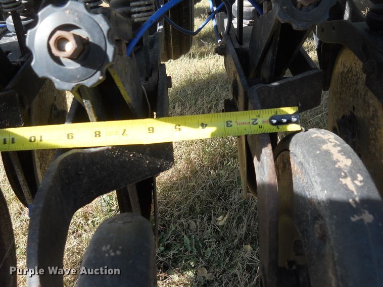 image for item DF4549 Great Plains Solid Stand 30 split row grain drill