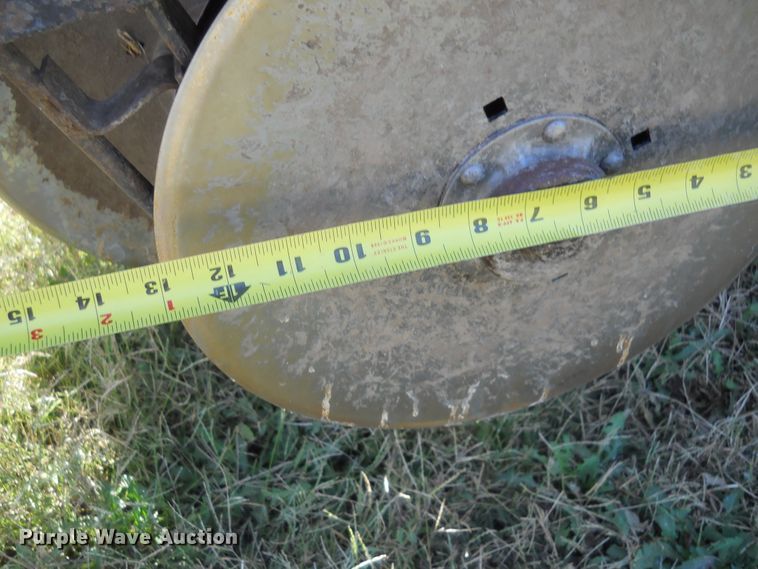 image for item DF4549 Great Plains Solid Stand 30 split row grain drill