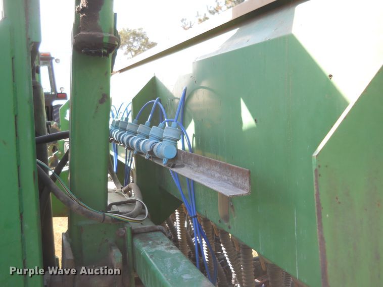 image for item DF4549 Great Plains Solid Stand 30 split row grain drill