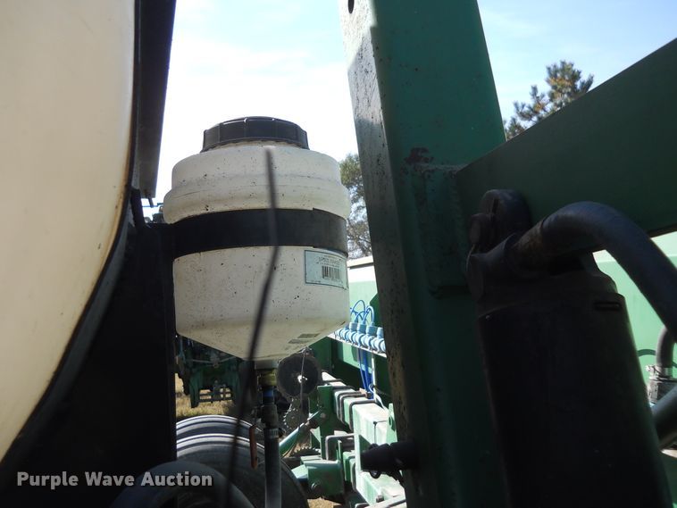 image for item DF4549 Great Plains Solid Stand 30 split row grain drill