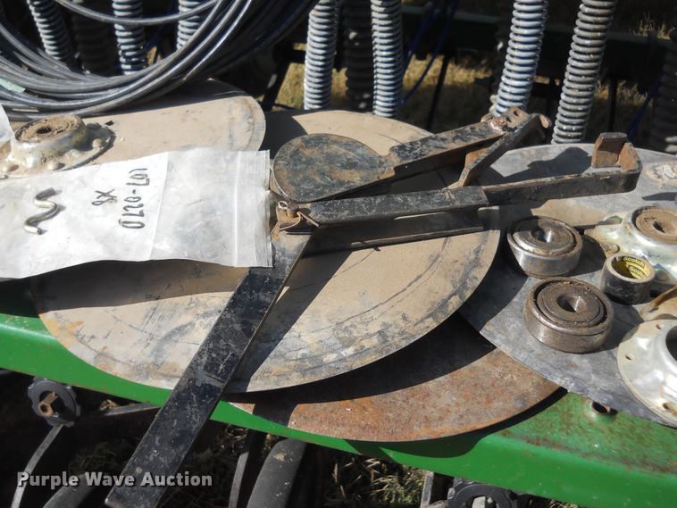 image for item DF4549 Great Plains Solid Stand 30 split row grain drill