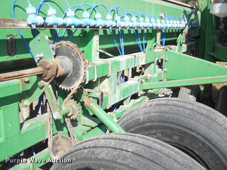 image for item DF4549 Great Plains Solid Stand 30 split row grain drill