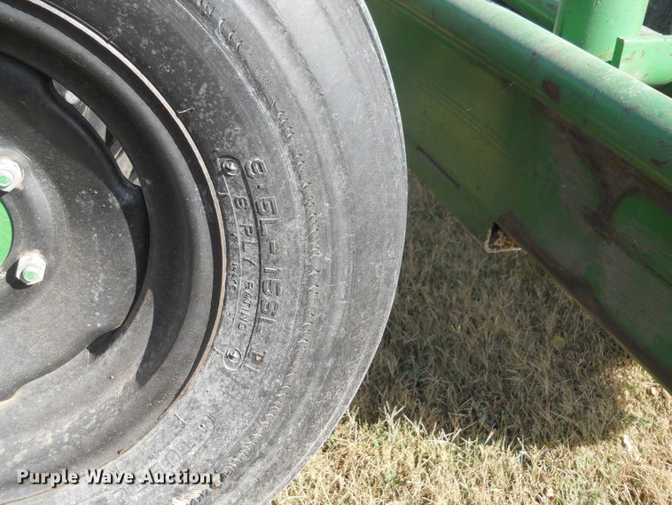 image for item DF4549 Great Plains Solid Stand 30 split row grain drill