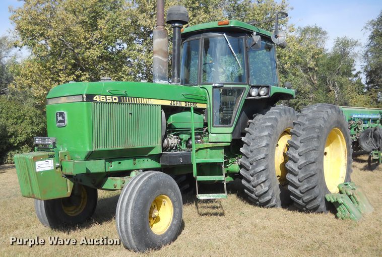 image for item DF4550 1985 John Deere 4650  tractor