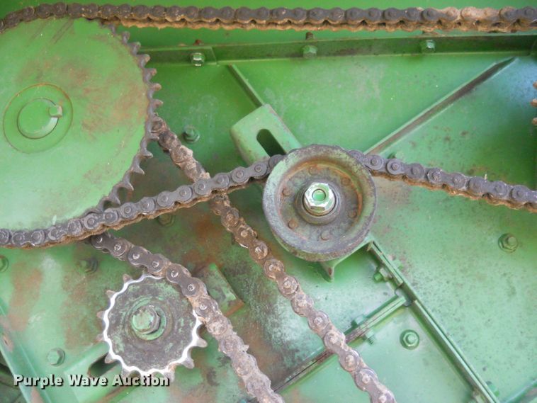 image for item DF4551 1984 John Deere 7720 Turbo  combine
