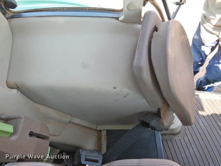 image for item DG1450 2005 John Deere 6420  MFWD tractor