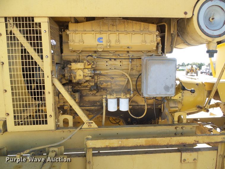 image for item DG8372 Jones tub grinder