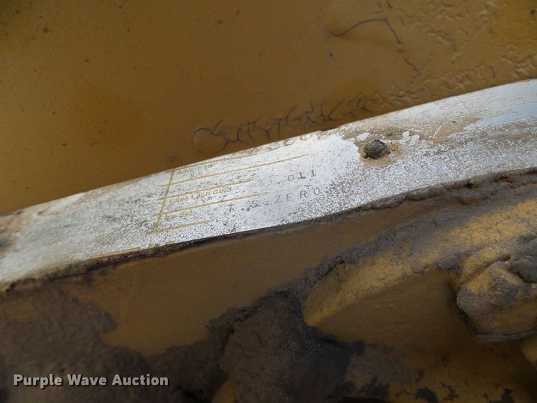 image for item DG8372 Jones tub grinder