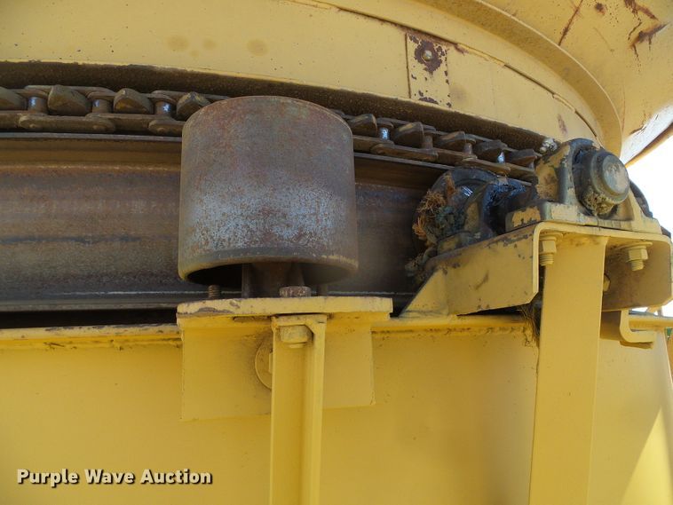 image for item DG8372 Jones tub grinder