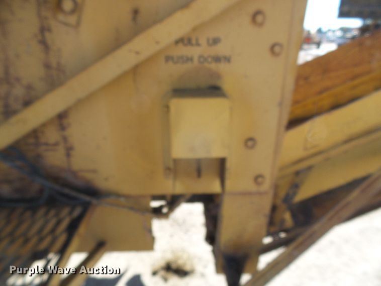 image for item DG8372 Jones tub grinder