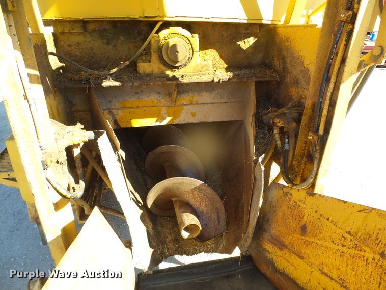 image for item DG8372 Jones tub grinder