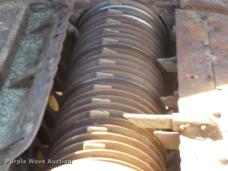 image for item DG8372 Jones tub grinder