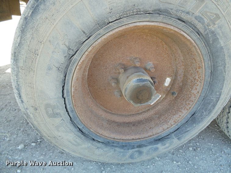 image for item DG8372 Jones tub grinder