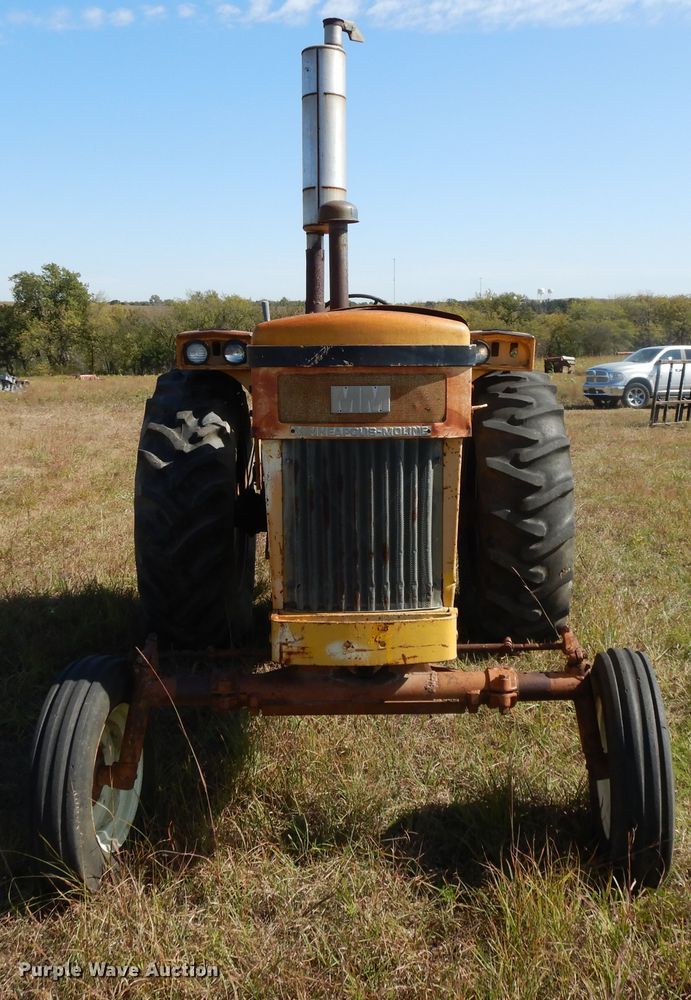 image for item DH0182 1966 Minneapolis Moline M670  tractor