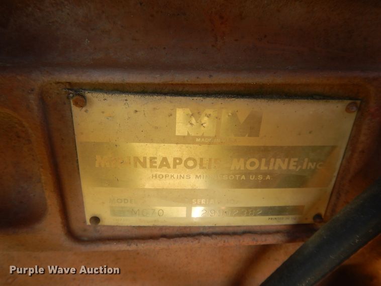 image for item DH0182 1966 Minneapolis Moline M670  tractor