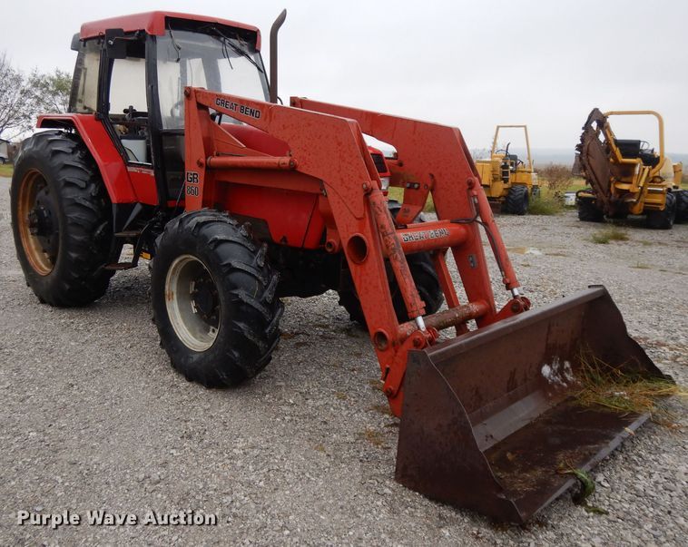 image for item DH3381 1990 Case IH 5130  MFWD tractor