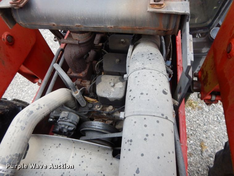 image for item DH3381 1990 Case IH 5130  MFWD tractor