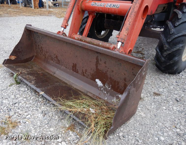 image for item DH3381 1990 Case IH 5130  MFWD tractor