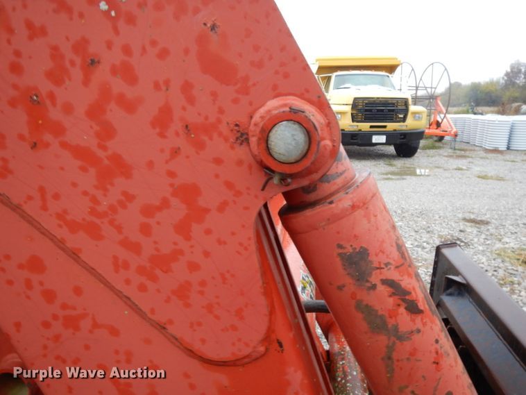 image for item DH3381 1990 Case IH 5130  MFWD tractor