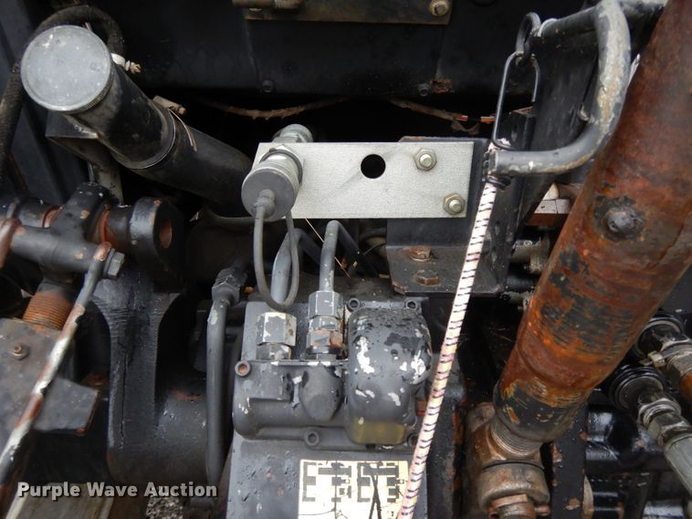 image for item DH3381 1990 Case IH 5130  MFWD tractor