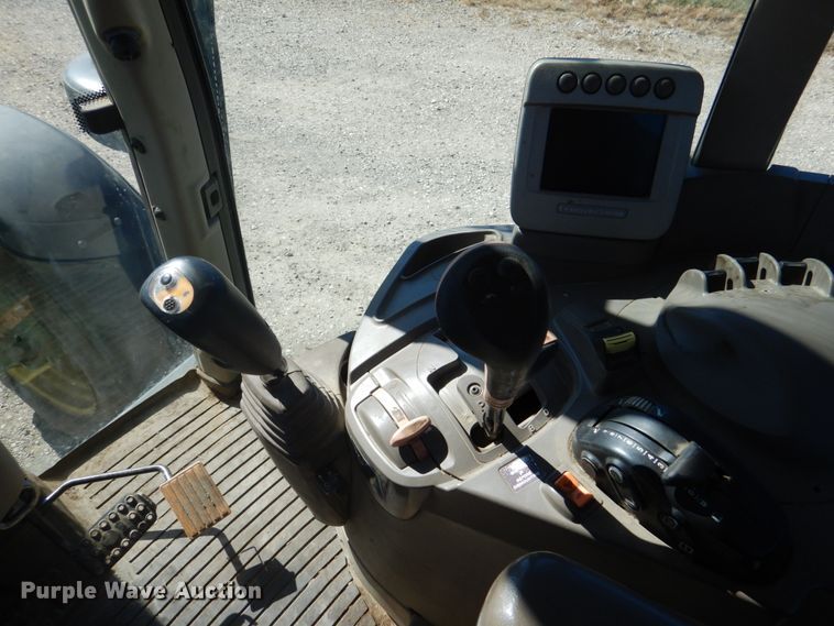 image for item DH3413 2009 John Deere 7230 Premium  MFWD tractor