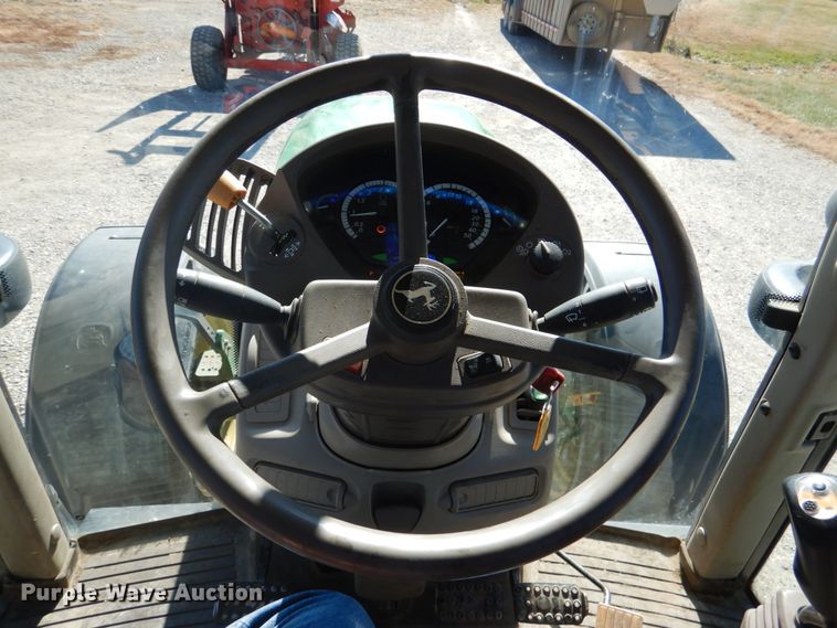 image for item DH3413 2009 John Deere 7230 Premium  MFWD tractor