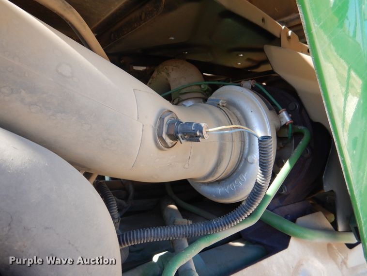 image for item DH3413 2009 John Deere 7230 Premium  MFWD tractor