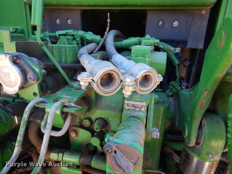 image for item DH3413 2009 John Deere 7230 Premium  MFWD tractor