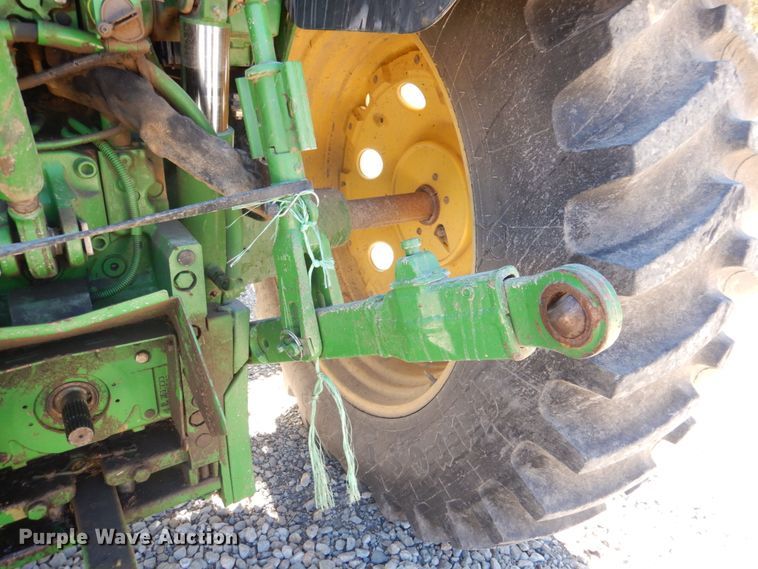 image for item DH3413 2009 John Deere 7230 Premium  MFWD tractor