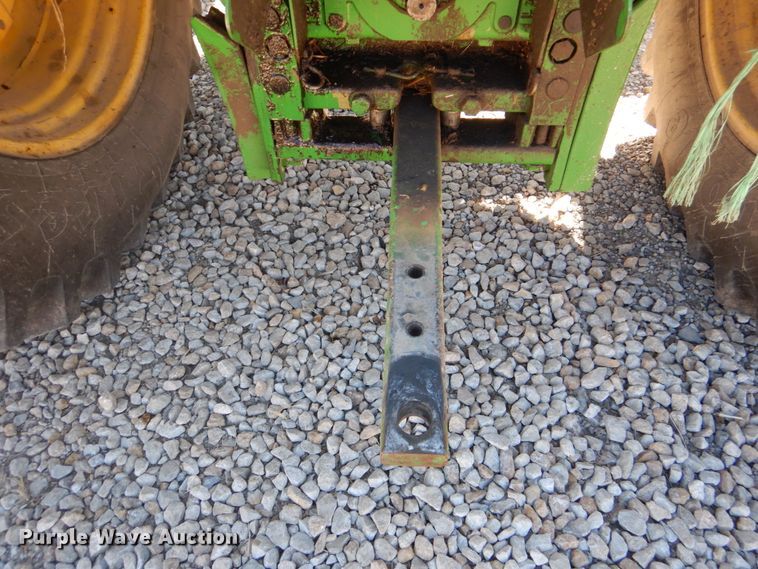 image for item DH3413 2009 John Deere 7230 Premium  MFWD tractor