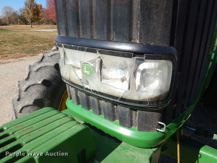 image for item DH3413 2009 John Deere 7230 Premium  MFWD tractor