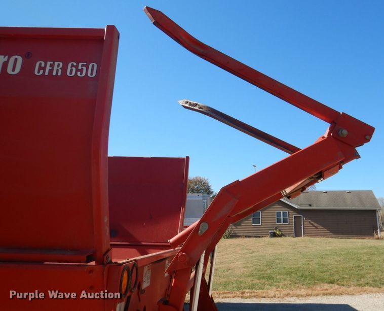 image for item DH3414 Highline Bale Pro CFR650 bale processor