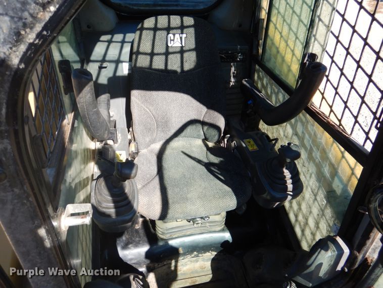 image for item DH3415 2018 Caterpillar 289D  tracked skid steer loader