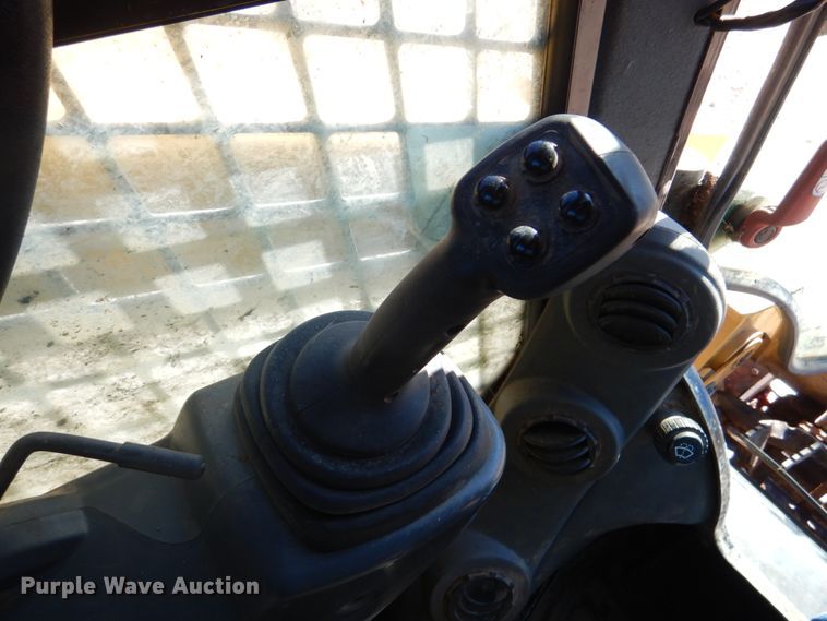 image for item DH3415 2018 Caterpillar 289D  tracked skid steer loader