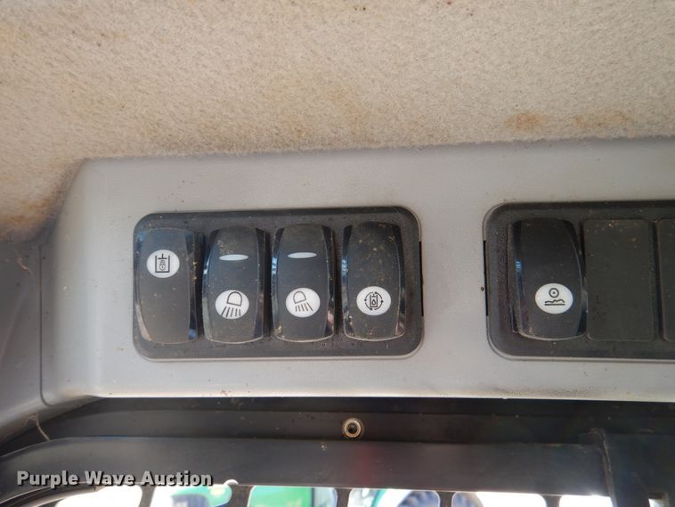 image for item DH3415 2018 Caterpillar 289D  tracked skid steer loader