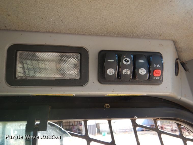 image for item DH3415 2018 Caterpillar 289D  tracked skid steer loader