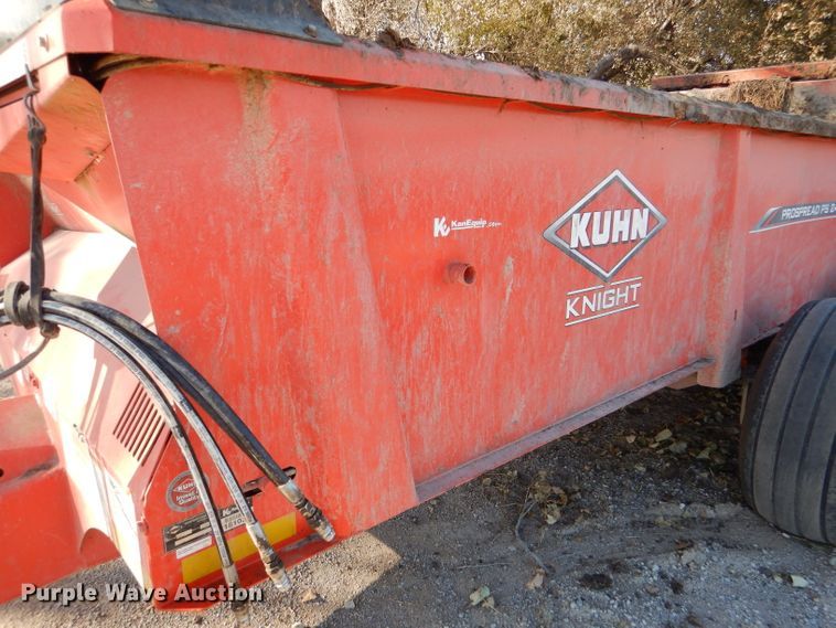 image for item DH3418 Kuhn PS242 manure spreader