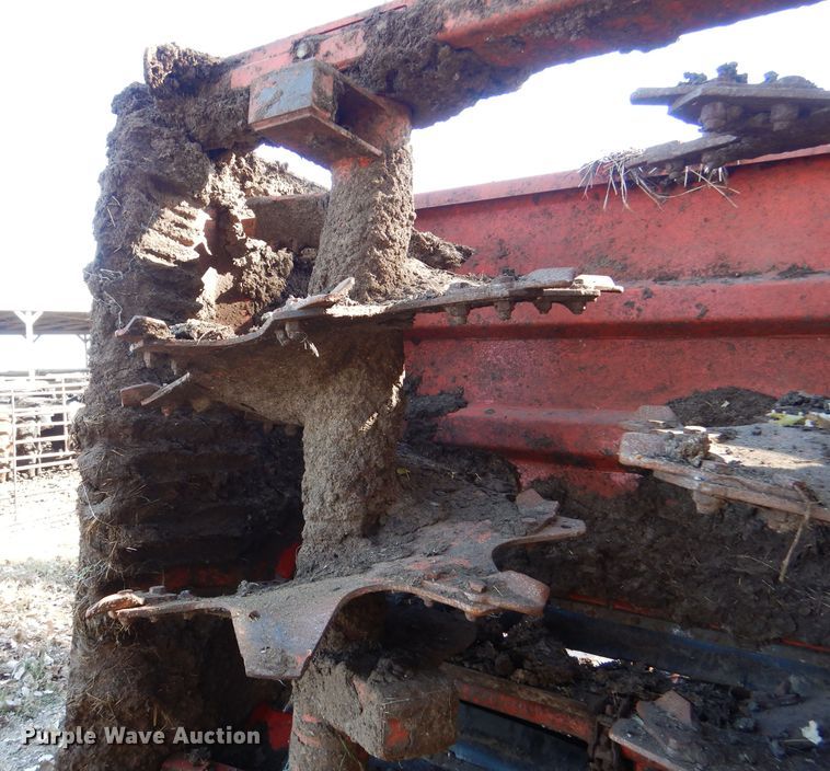 image for item DH3418 Kuhn PS242 manure spreader