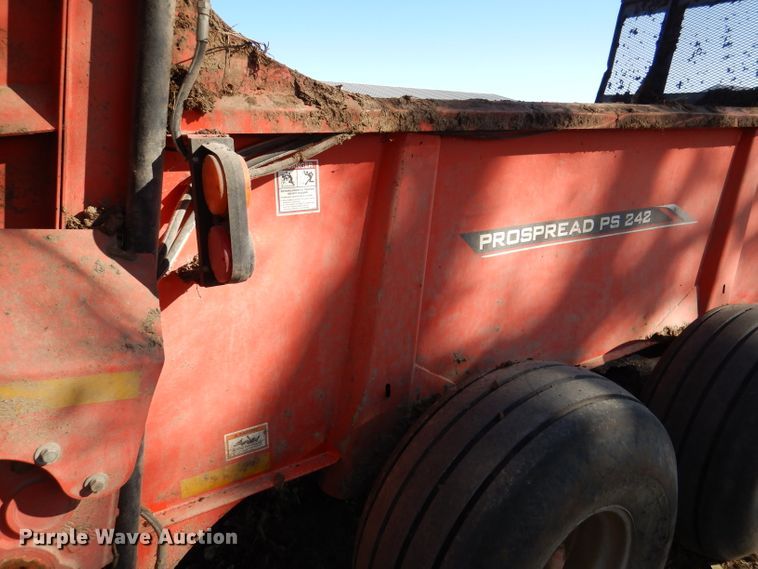 image for item DH3418 Kuhn PS242 manure spreader