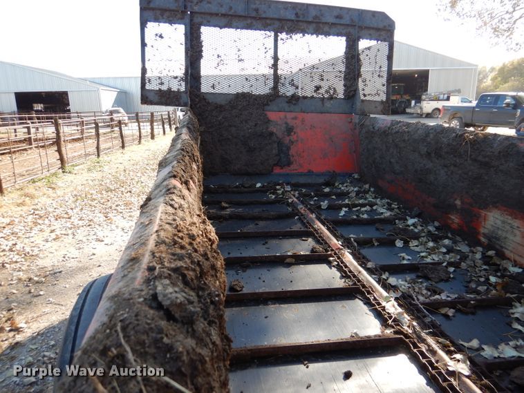 image for item DH3418 Kuhn PS242 manure spreader