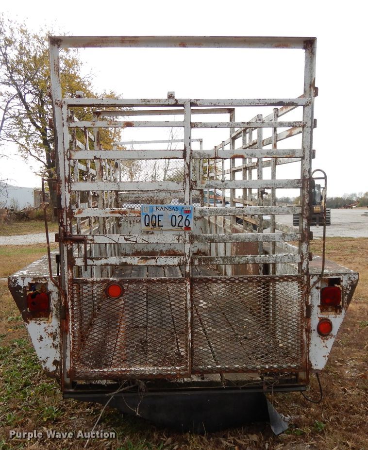 image for item DH3496 1985 shop built utility trailer