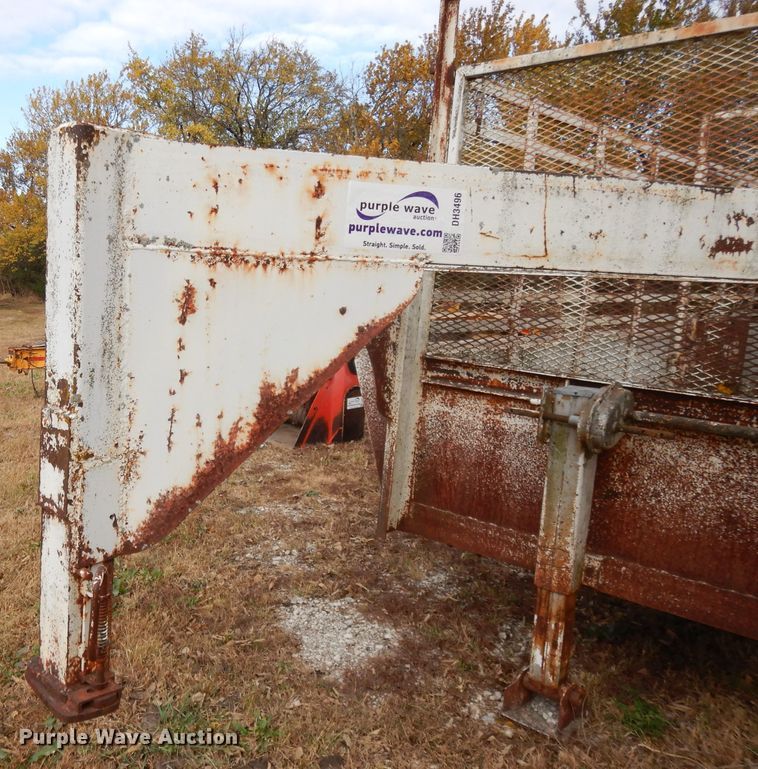 image for item DH3496 1985 shop built utility trailer